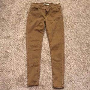 Levi 710 Super Skinny Jeans